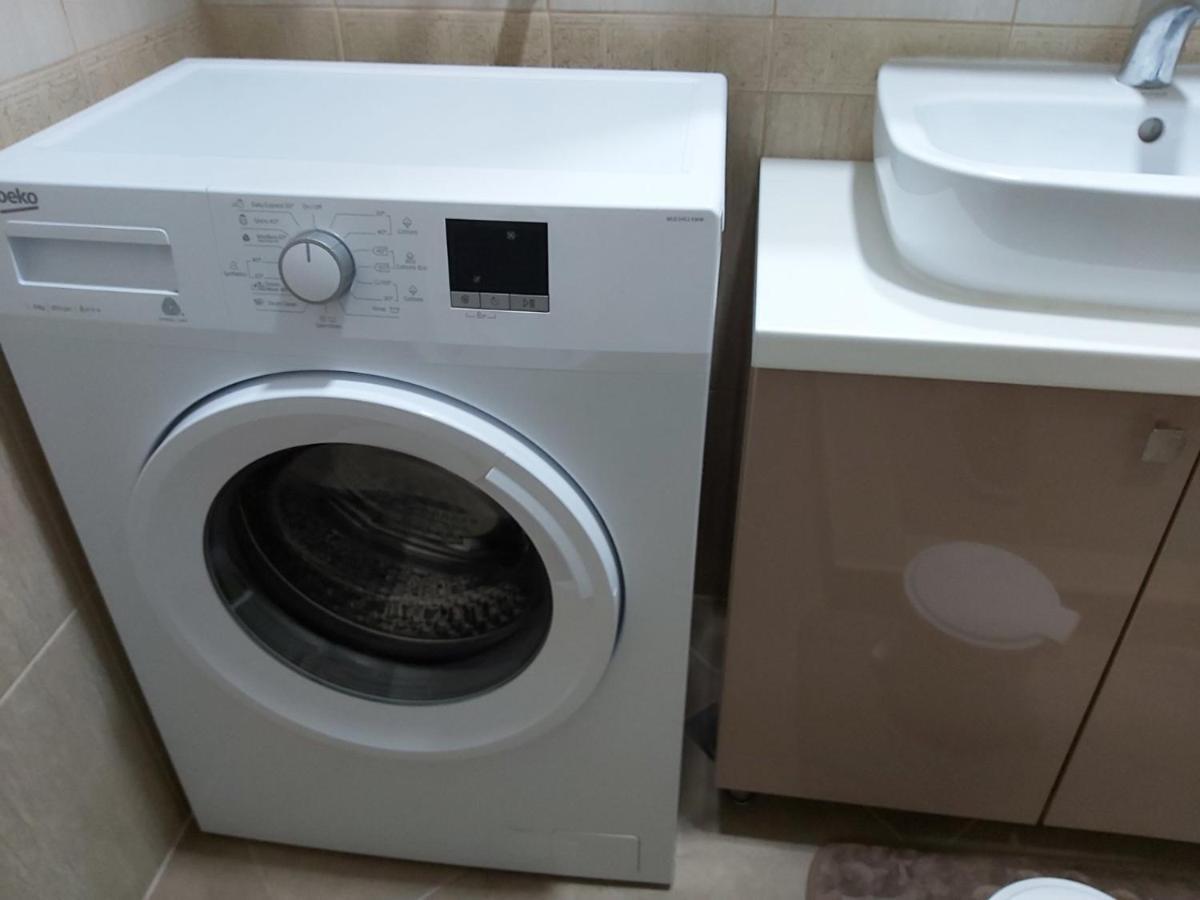 Apartmani Mozaici Risan Bagian luar foto